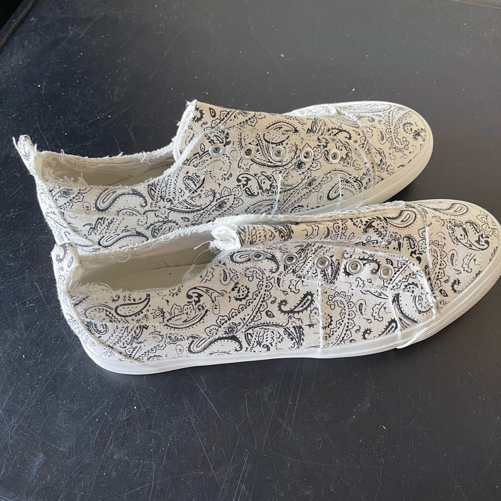 Corkys sneakers